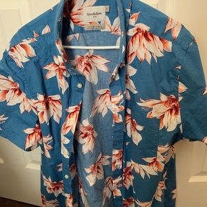 Men tropical button down